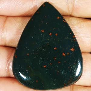 natural BLOODSTONE oval shape cabochon loose gemstone 71.20 Carat. (35x44x05 mm) - Picture 1 of 6
