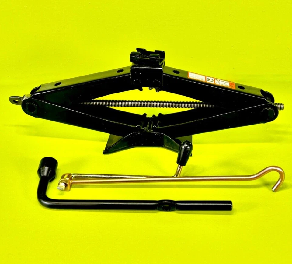 JACK ASSEMBLY WITH JACK HANDLE & LUG WRENCH FITS:2015-2017 LEXUS NX200T, NX 200T - Image 1 of 1