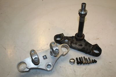 2006 Suzuki Boulevard C50t Front Forks Clamp Lower Triple Tree Stem Upper - Image 1 of 4