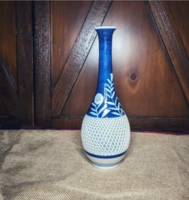 Jarrón vintage japonés Hasami Yaki porcelana azul y blanco Foto 1 de 3