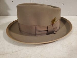 Vintage Resistol Hats Self Conforming, The Art Jones Co. Ct.  Fedora Size 7 