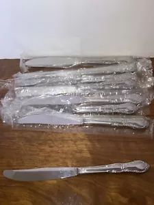 Lotto 8 pezzi coltello da burro argenteria argento Wm A Rogers Oneida Fenway sogno ad occhi aperti - Foto 1 di 3