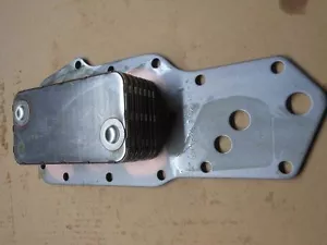 ENGINE OIL COOLER CORE for Cummins 3921558/3957544 - Picture 1 of 1