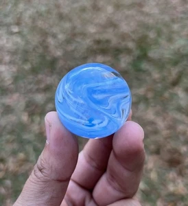 Sammy Hogue Marble 1 1/2” Signed With Stand Light Blue And White Swirl - Picture 1 of 7