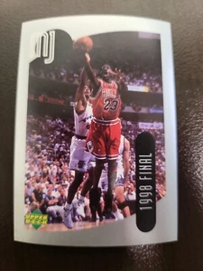 Mini tarjeta de colección de pegatinas 1998 Upper Deck Michael Jordan MJ #58 - Imagen 1 de 2