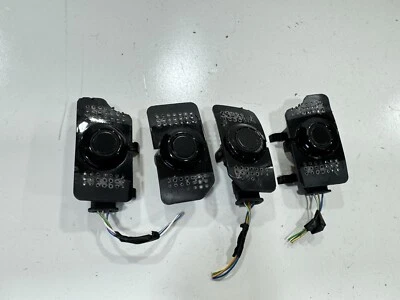 Parachoques trasero Land Rover Discovery Sport 2020-2022 4 sensores de aparcamiento JK83-15K659DC Foto 1 de 4