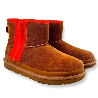 Ugg Kids Classic Mini Zipper Tape Logo Boot Girls Sz 5 37 Chestnut Brown Orange - Image 1 of 4