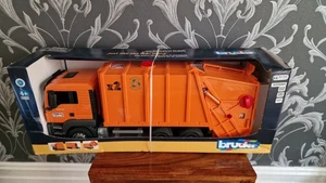 Camión de basura Bruder 03760 MAN TGS 1:16 - Imagen 1 de 6