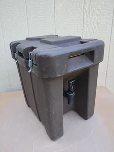 Carlisle Cateraide Insulated Beverage Server 2.5 Gallon Brown Temp Keeper 7503 - Picture 1 of 9