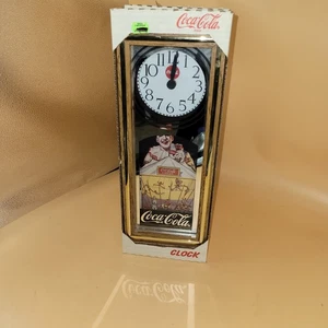 Coca Cola Coke Clown Wanduhr Holzgehäuse Batterie Art Deco Neu im Karton - Bild 1 von 10