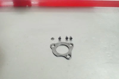 Placa de retención de rodamientos Bultaco Lobito 175 modelo 84  Foto 1 de 3