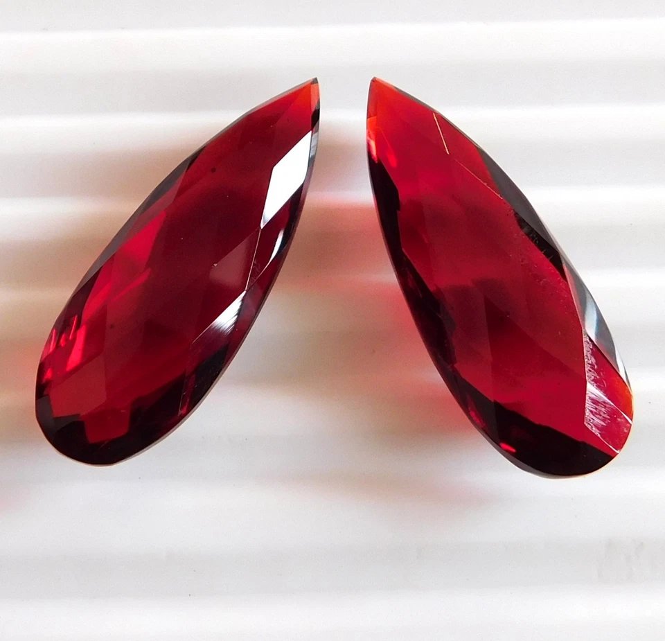 35.50 Cts 2 Pcs Lab Created Garnet Pear Briolette Cut Gemstone 12X35 MM C-2173 - Image 1 of 4
