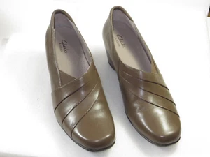 Nice!Women's CLARKS artisan leather wedge block heel,comfort 12 N slip on $130 - Picture 1 of 8