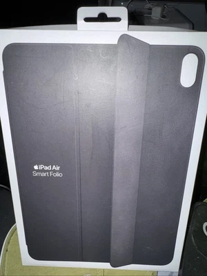 Apple Smart Folio para iPad Air de 10,9" (4.ª generación) - negro Foto 1 de 2
