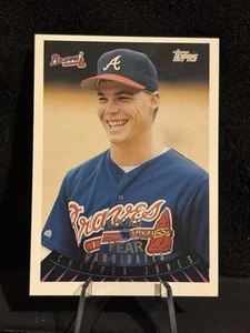 1995 Topps Traded Baseball Card #128T Chipper Jones Atlanta Braves - Picture 1 of 1