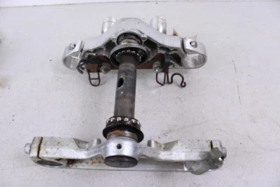 2003 YAMAHA V STAR 650 CUSTOM XVS 650 Triple Clamps / Trees Foto 1 de 4