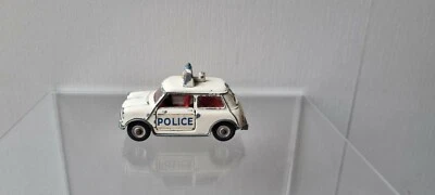 DINKY 250 POLICE MINI COOPER  - Image 1 of 4