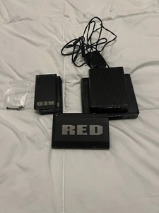 Moduł Red One SSD z 4 64gb czerwonymi magazynami i dwoma czytnikami. - Zdjęcie 1 z 8