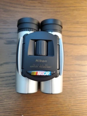 Vintage Nikon Nascar 10 x 25 binoculars made in Japan - Image 1 of 4