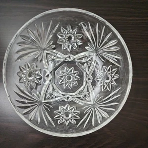 Anchor Hocking 7.25"  Pressed Glass Bowl Star Of David Scalloped Edge - Picture 1 of 3