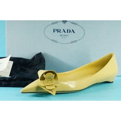 Prada Loop Bouquet Yellow Patent Pointed Toe Flat NIB $1120 Floral - Image 1 of 4