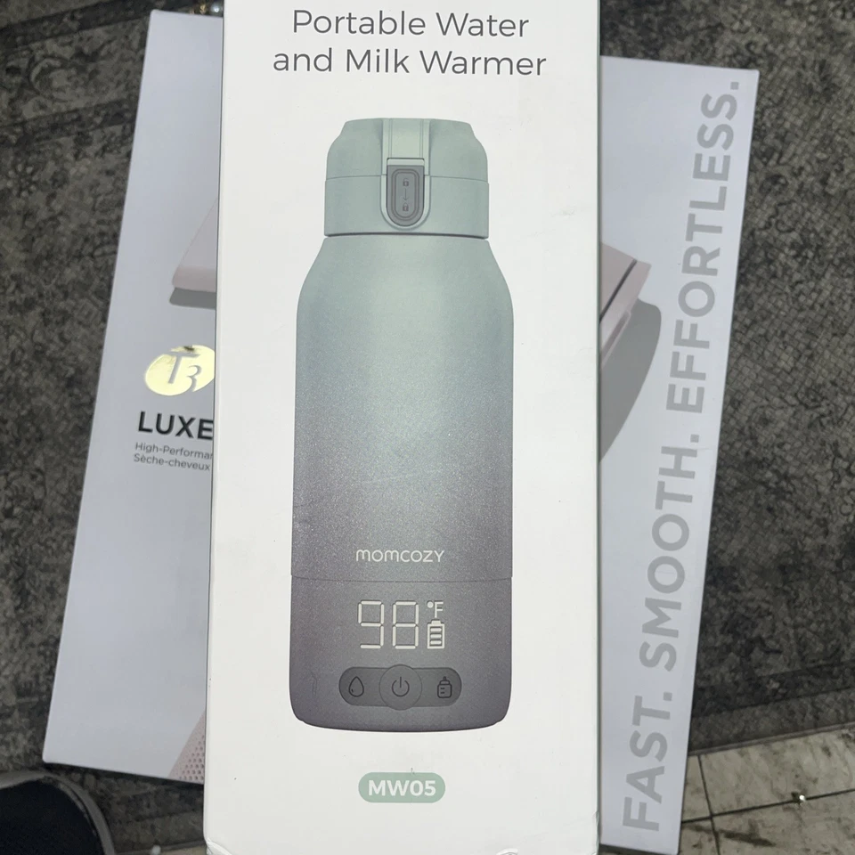 Momcozy Portable Water and Milk Warmer (Model MW05) - Image 1 of 3