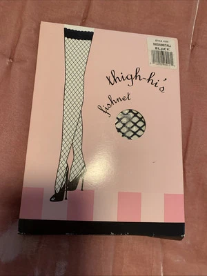 Medias negras con encaje elástico Fishnet Thigh-Hi's, talla MEDIANA/ALTA, NUEVAS EN PAQUETE Foto 1 de 4