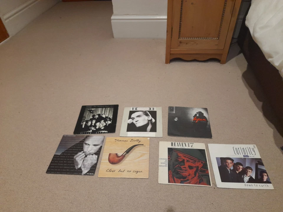 Collection of 7 Pop Rock 7" vinyl Records Heaven 17 Japan Thomas Dolby Visage - Image 1 of 1