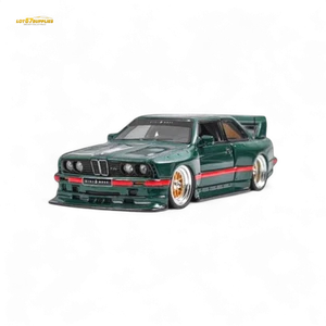 NA BMW E30 Wide-Body Resin Model Green 1:64 - Picture 1 of 4