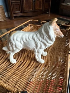 Statuina in ceramica Lassie Collie cane in piedi marrone e bianco - Foto 1 di 6