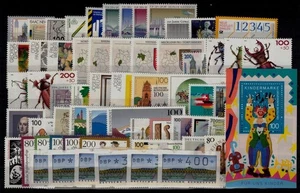 GERMANIA BRD 1993 Annata Completa 70v + 1 BF MNH** - Picture 1 of 1