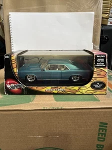 Hot Wheels Limited Edition, 66 Pontiac GTO Modified, 2003, 1:18 Scale - Picture 1 of 10