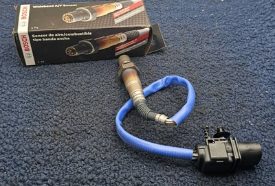 Bosch 17321: Sensor de oxígeno O2 para camionetas Ford Lincoln 2011-2019 Foto 1 de 4