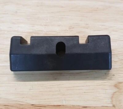 NEW 2012-2021 Dodge Ram,Jeep Wrangler,Gladiator Battery Hold Down Bracket, OEM Foto 1 de 2