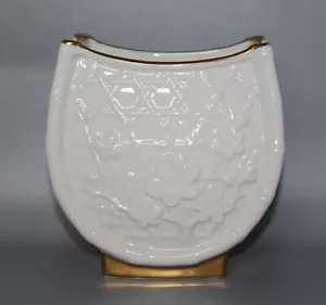 Vintage Noritake Ivory China Vase with Gold Trim 21 Japan - Picture 1 of 7