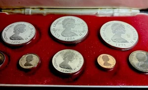 RARE 1974 CAYMAN ISLANDS SEALED PROOF MINT SET WITH LARGE SILVER COINS !!! - Picture 1 of 4