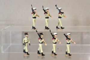 ALL the QUEENS MEN 7 x FRENCH FOREIGN LEGION MARCHING pjm - Picture 1 of 7
