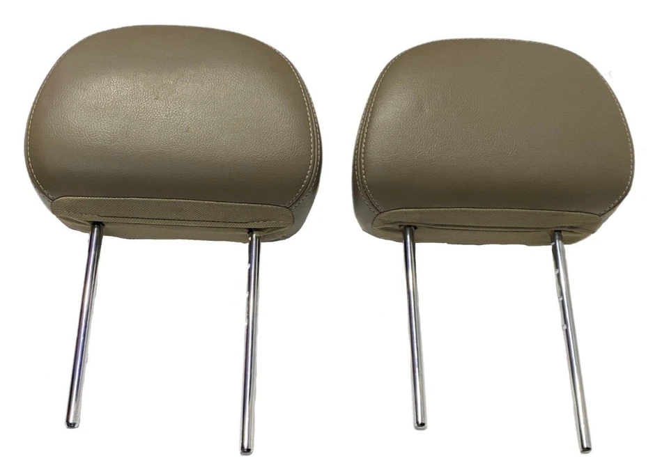 2005-2007 Mercury Montego Ford 500 Front Left Right Headrest Set OEM - Image 1 of 4