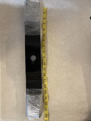 Qty/3 18-5/8" Kubota K5351-9904 Lawn Mower Blade For 54" Deck NEW - Image 1 of 4