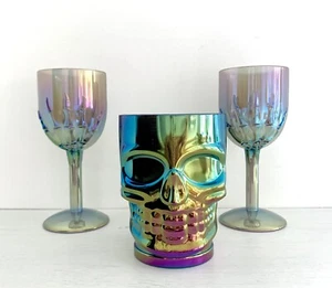 New Halloween Skull Beer Mug & Skeleton Hand Wine Drink Cups Bundle - Picture 1 of 4