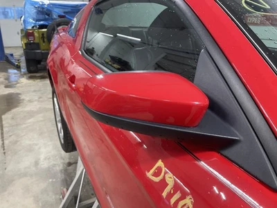 Espejo retrovisor derecho usado se adapta a: Ford Mustang Power R 2010 sin vidrio observador derecho Foto 1 de 4