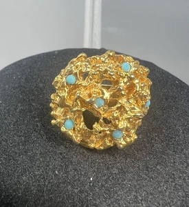 Vtg Chunky Filigree Gold Tone Faux Turquoise Seed Bead Costume Cocktail Ring - Picture 1 of 4