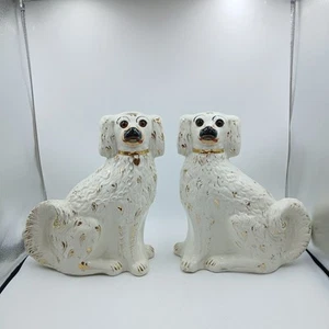 Pair Of Large Staffordshire King Charles Spaniel Fireside Dogs With Glass Eyes - Picture 1 of 13