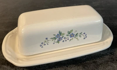 Tapa de plato de mantequilla Pfaltzgraff flores amarillas y azules Meadow Lane hecho en EE. UU. de colección Foto 1 de 4
