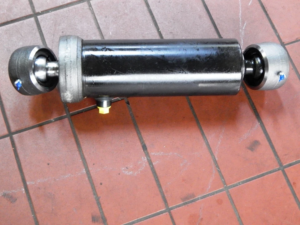 Hydraulikstempel Hydraulikzylinder Teleskopzylinder doppelpfanne hub 1238 - Bild 1 von 1