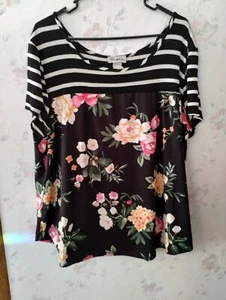 Urban Rose Black Stripes & Floral Cap Sleeve Blouse Women's Size 3X - Picture 1 of 6