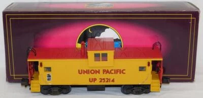 MTH 20-9100L UNION PACIFIC Extended Vision caboose Premier 1/48 O C-8 1996 MT - Image 1 of 4