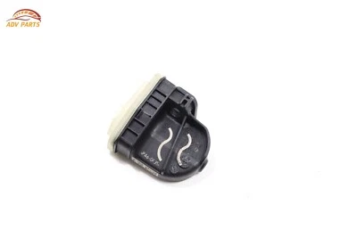 2018 - 2019 LINCOLN MKC TIRE PRESSURE MONITOR SYSTEM SENSOR TPMS OEM - Image 1 of 4