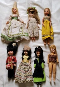 Vintage Plastic "World Dolls" -Lot of 7 - Hong Kong? - Picture 1 of 10
