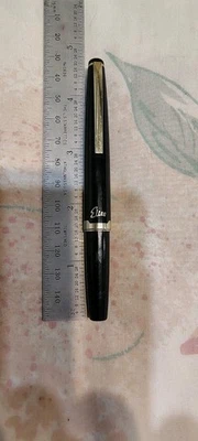 Pluma Estilográfica Pilot Elite Compacta Bolsillo Negra Oro 14K Plumín Fino Foto 1 de 4